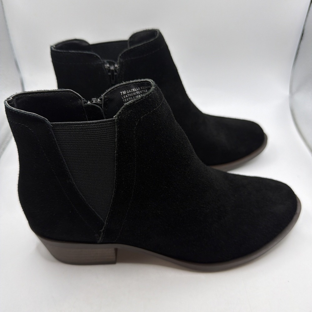 Kensie Women's Gazelle Suede Ankle Flexible Outsole Comfort Boots Black 7